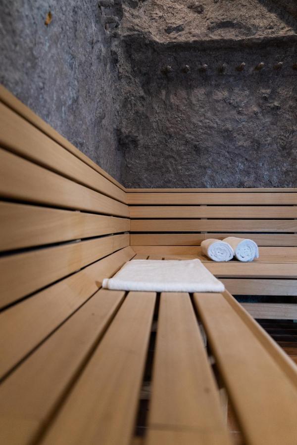 Hotel Kristály Konferencia&Wellness Ajka Exterior foto